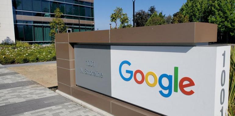 Руски съд глоби Google със $100 млн., причината е смайваща