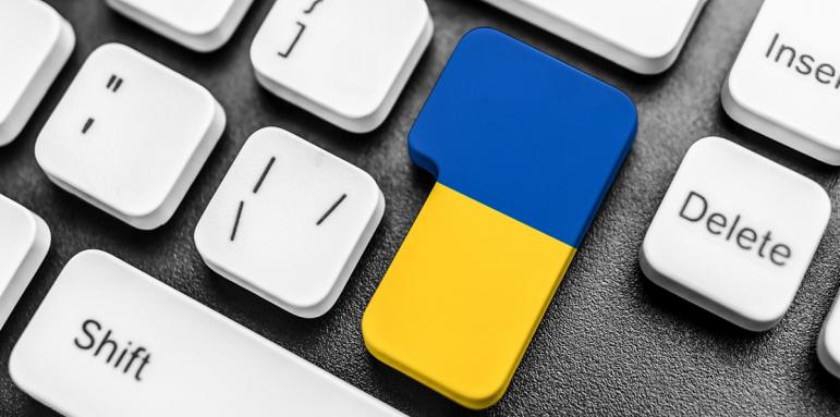 Франция ще дари 10 000 лаптопа на украинските лекари