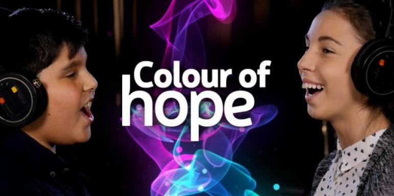 „Цветът на надеждата" заменя училищния звънец