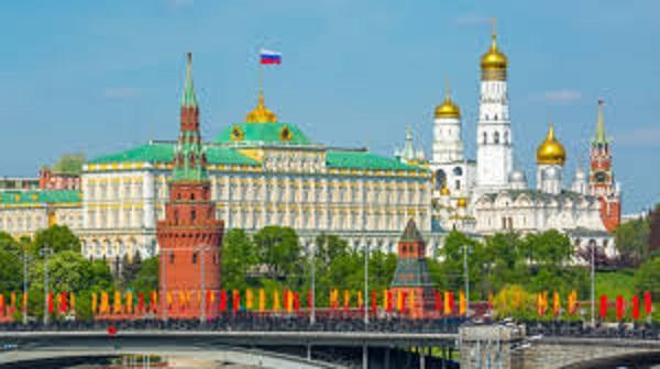 Спешни промени в Русия, нови закони плашат народа