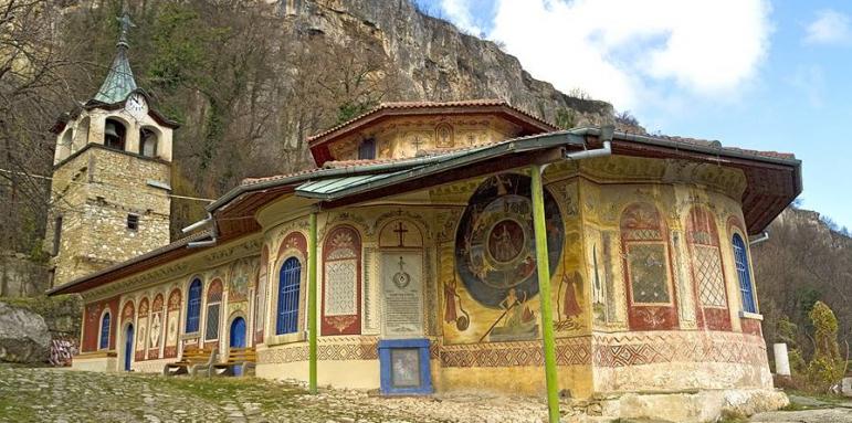 Преображенският манастир пази вярата 10 века