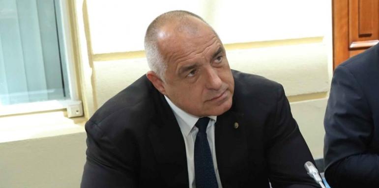 Премиерът: Радев не е еднакво отдалечен от партии