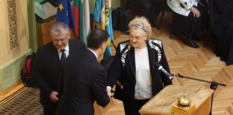 Дама застава начело на старейшините в Пловдив