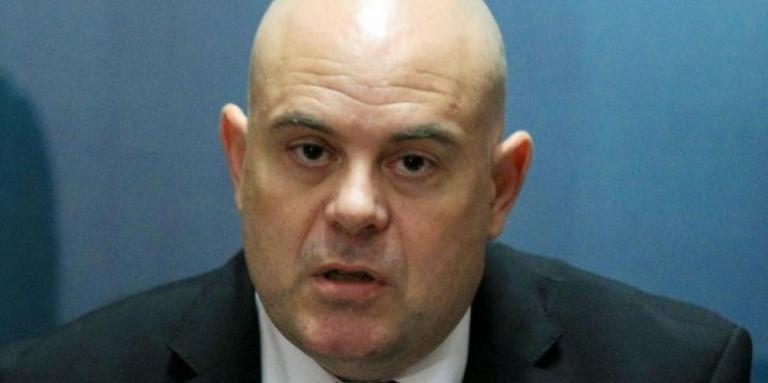 Гешев: Разкрита е банда за дрога, тровеща децата