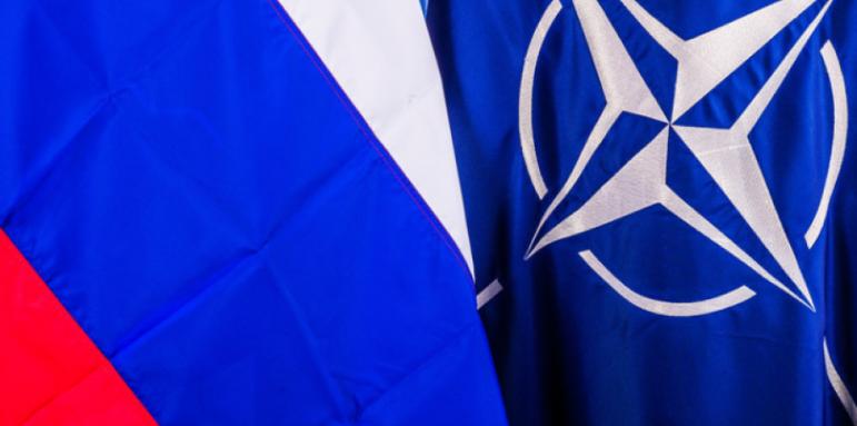 Пречи ли НАТО на мира? Говори британски политик