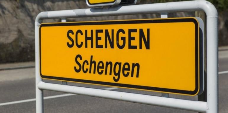 Първи реакции след отказа за Шенген