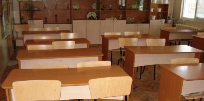 От днес стартира записването в гимназиите