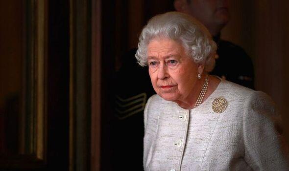 Елизабет II направи щедро дарение за украински бежанци