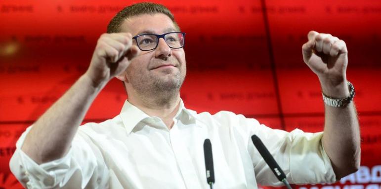 Шефът на македонската опозиция "погали" България. Какво каза?