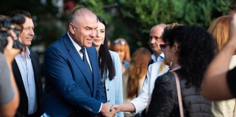 Веселин Марешки: Политиците са ваши служители, не господари