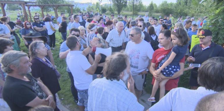 Нов протест в кв. „Младост” срещу бетонирането на квартала