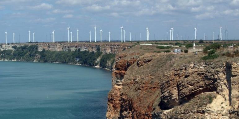 България на съд за ветропарковете край Калиакра
