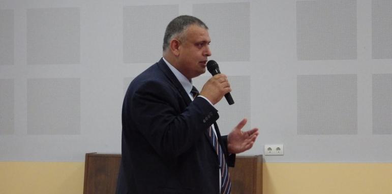 Новият пътен шеф - родолюбец и ротарианец