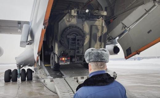 Русия изпрати първи самолет с въздушни десантчици в Казахстан