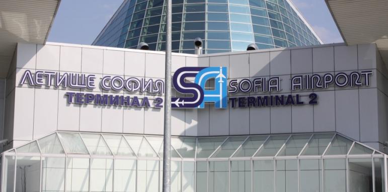 Наш самолет, изпълняващ полет до Москва, се върна обратно в София