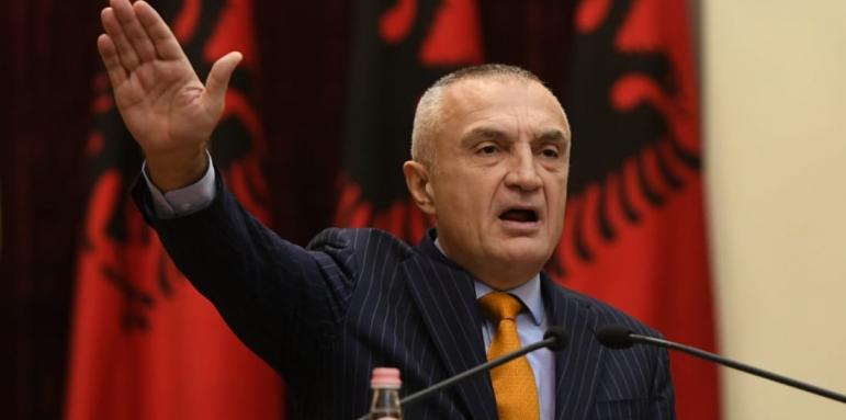 Албания приветства позицията ни за Македония