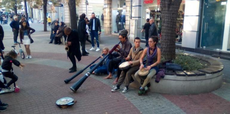 На кого пречат уличните музиканти в Пловдив