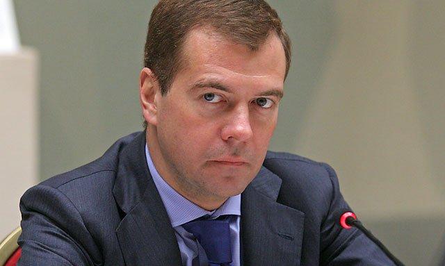 Страшно предупреждение от Медведев