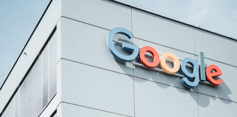 Google ще намали разходите си за лаптопи, фитнес и дори за телбод за служители