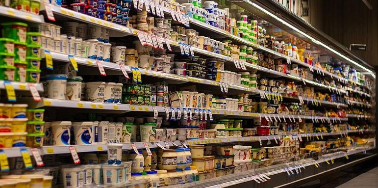 Стана ясно защо киселото мляко удари тавана в цените (СНИМКА)