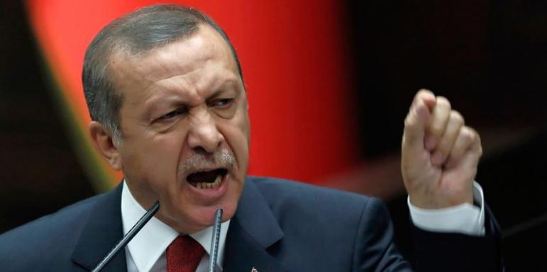 Ердоган бесен на медиите. Плаши ги с репресии