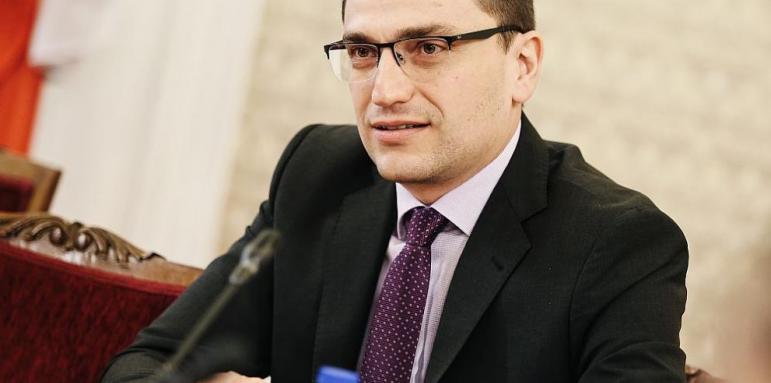 Депутат се обърка. Поиска костите на Самуил от Северна Македония