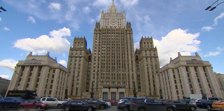 Руски гняв срещу Франция, Москва бълва огън и жупел