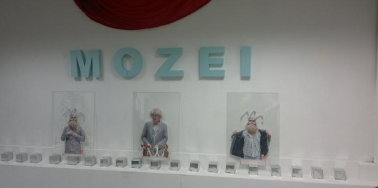 Иво Димчев подреди изложба в новото пространство MOZEI (СНИМКИ)