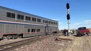 Влак дерайлира в САЩ, поне трима загинали