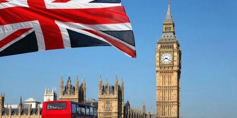 Великобритания пуска зад граница само по 5 причини
