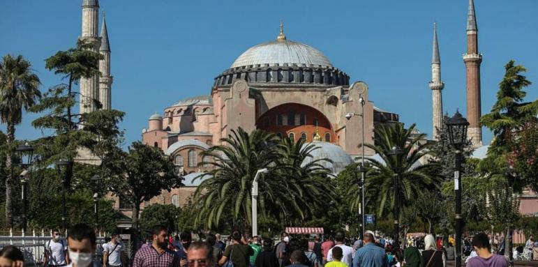 ЮНЕСКО поиска доклад от Турция за „Света София”