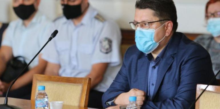 Отказват се от идеята за съдебна ваканция