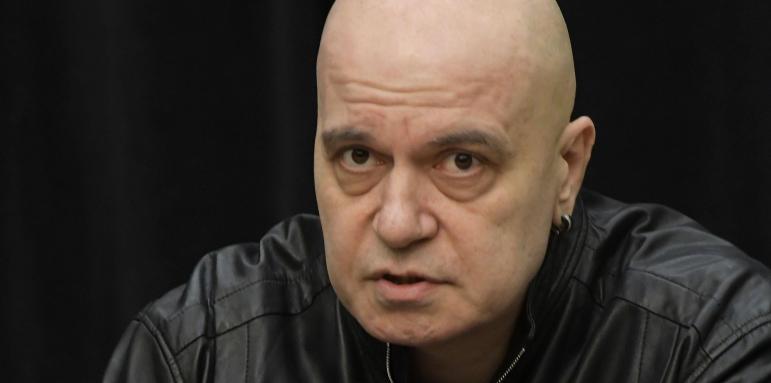 Трифонов с убийствен сарказъм: Рашков, аз съм мафиот. Арестувайте ме