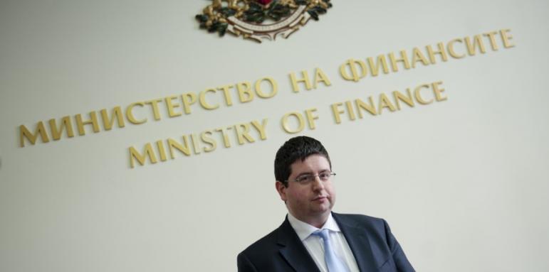 Чобанов видя риск в ниските такси за ВУЗ