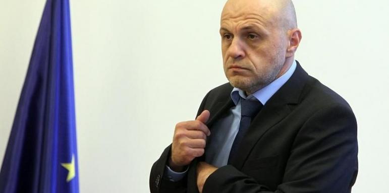 Дончев спеши кметове: Има 1 г. за нови пари от ЕС