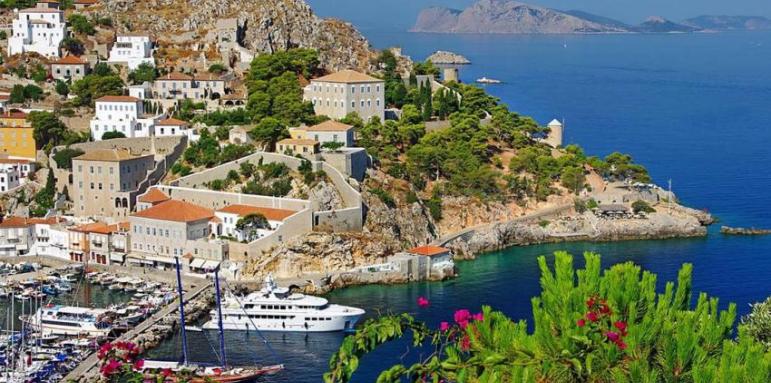 Всеки иска да си купи вила на остров в Гърция. Колко струва?
