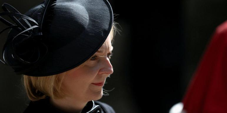 Лиз Тръс нарами голяма отговорност за погребението на Елизабет ІІ