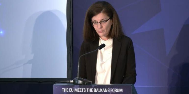 Външният министър посочи условие за старта на преговорите с РСМ