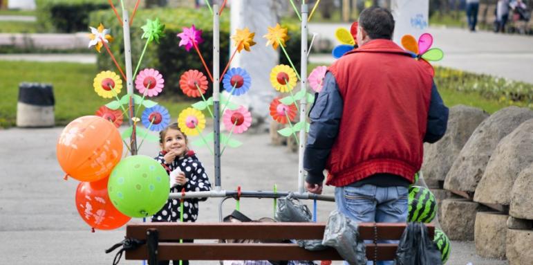 Слънчев уикенд и предколедно затопляне