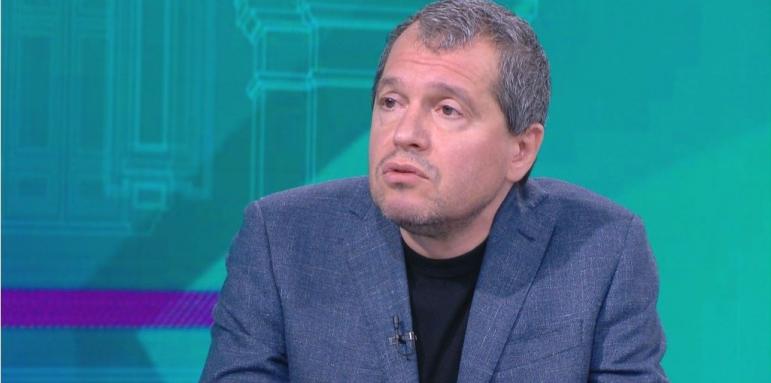 Йорданов пита Асен Василев за чий интерес не купуваме от Газпром