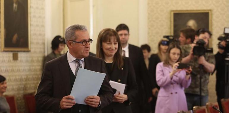Цонев: На България ѝ отива да има жена премиер