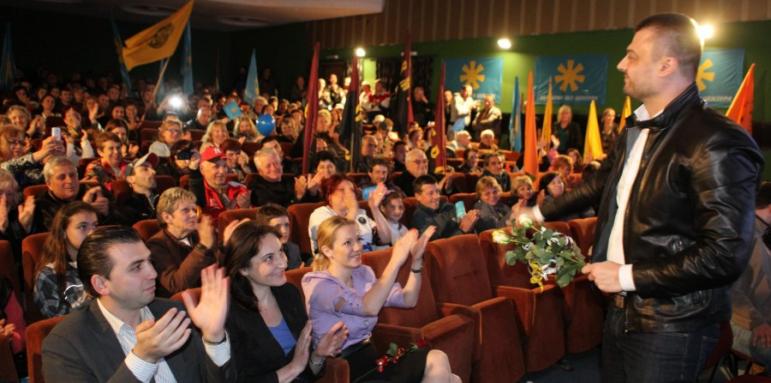 Бареков: Ние сме единствените, които имат връзка с народа
