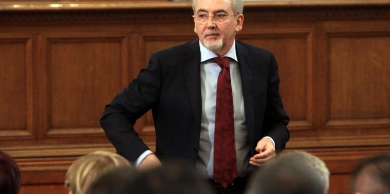 Местан: Основният въпрос е защо Вучков си отива