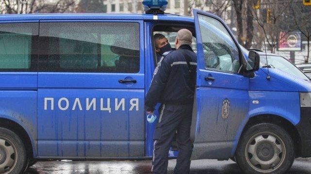 Трима журналисти  са арестувани в София