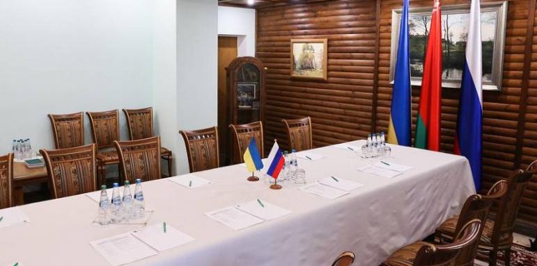 Русия мени позицията за Украйна. Какво става с преговорите?