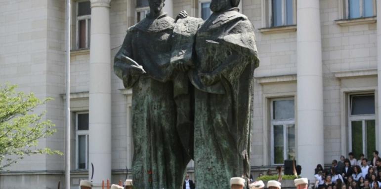 Плевнелиев стана патрон на Националната библиотека