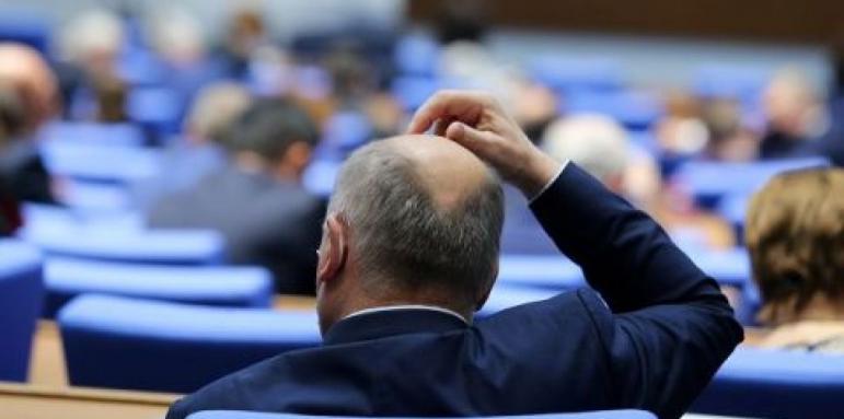 Какви заплати ще вземат депутатите в новия парламент