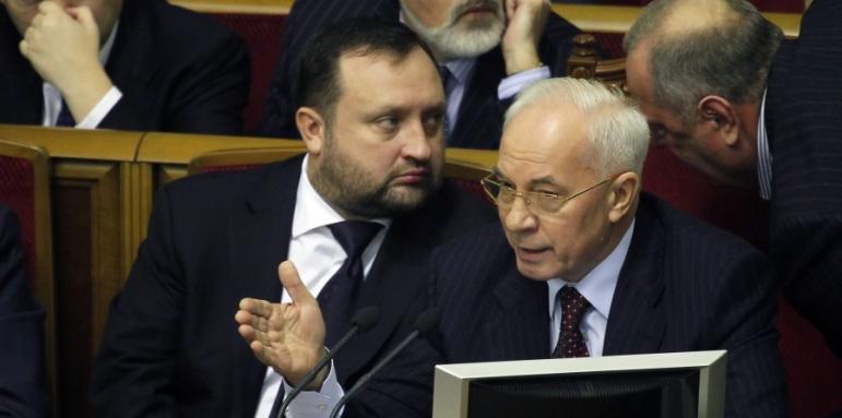 Азаров: Русия е причината да се откажем от ЕС