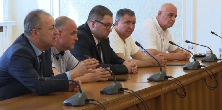 "Предателите" поставят условия на "Продължаваме промяната"