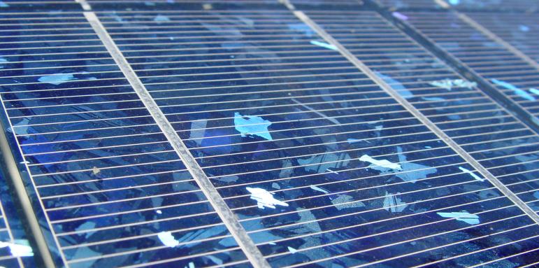 Плаващите слънчеви панели могат да захранват хиляди градове